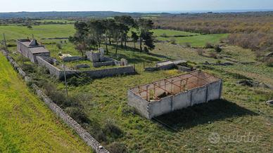Seminativo + bosco + edifici rurali