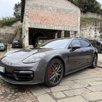 PORSCHE Panamera 4.0 Turbo Sport Turismo