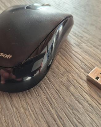 Mouse PC senza fili compatto Microsoft