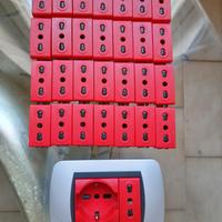 presa bipasso bticino living International 