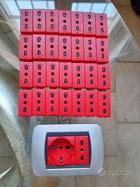 presa bipasso bticino living International 