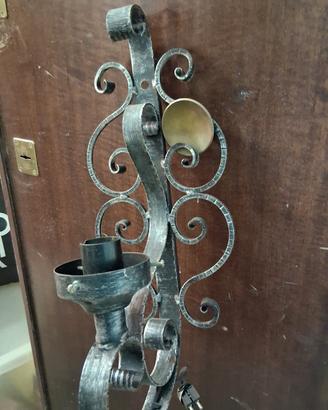 Coppia di Applique in Ferro Battuto Artigianale