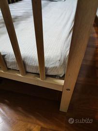 culla Ikea legno faggio.