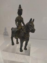 Antica statuetta orientale 
