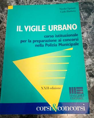 Il Vigile Urbano Di Nicola Cipriani E Carlo