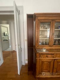 Colonnina in legno porta cd/dvd