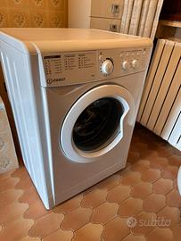 Lavatrice indesit
