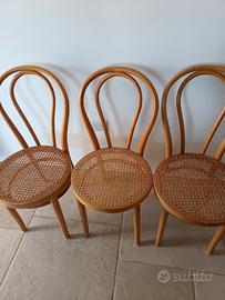 n. 3 sedie in paglia di Vienna 