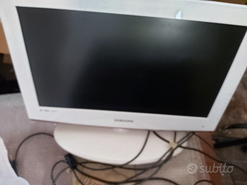 Coppia TV color da camera senza decoder