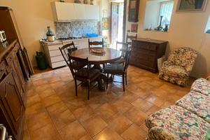 Casa semi indipendente con terreno 3933929914