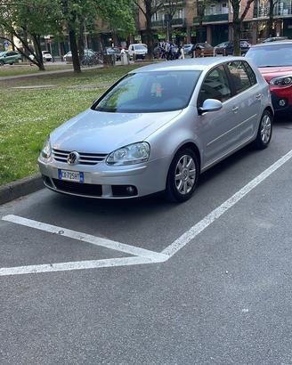Golf V 1.6 FSI