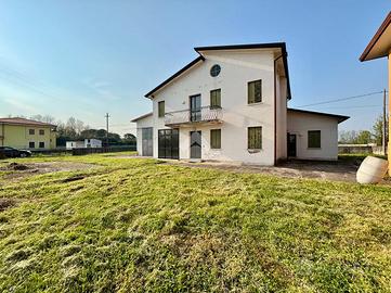 VILLA SINGOLA A LORIA