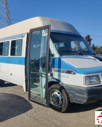 IVECO DAILY 2 AUTOBUS A 40-10 103CV -ricambi