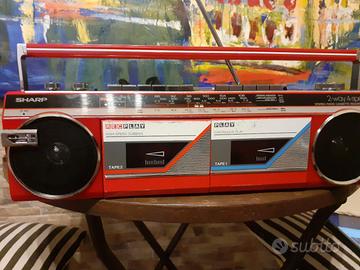 Boombox Sharp WQ271Z. 