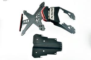 Suzuki GSX-8S 23 24 portatarga Urbano Bruni Moto