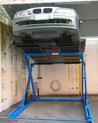 Sollevatore per auto in box mod. Ragno