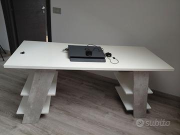 scrivania tavolo
