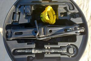 Crik e attrezzi Peugeot