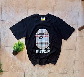 T-shirt Bape x Burberry