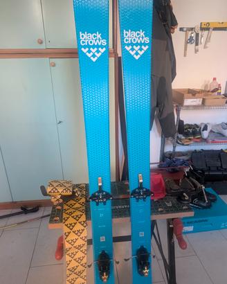 sci alpinismo black crows