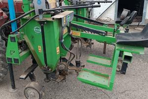 Sarchiatrice / rimorchio silver car