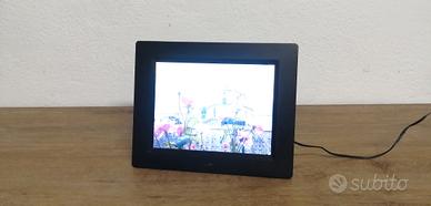 Cornice digitale Majestic 