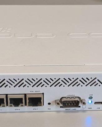 Router Mikrotik CCR1009-7G-1C-1S+ Cloud Core 7 Por