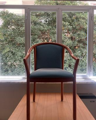 Poltroncina  sedia elegante