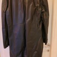 cappotto uomo in pelle nero