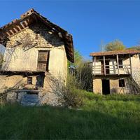 LAGO D'ORTA CASCINALI CON TERRENO