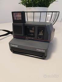 polaroid impulse 600