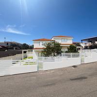 Villa Bifamiliare a 400 mt dal mare