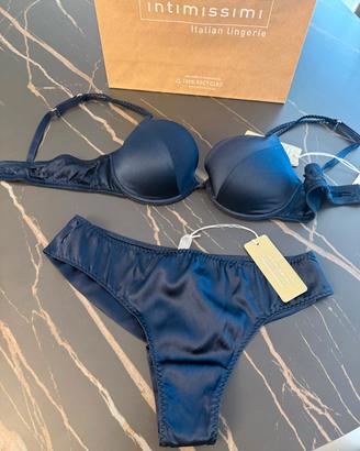 Completto intimo " Intimissimi ".Tg.3 B 
