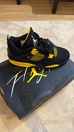 Jordan4 Retro Thunder