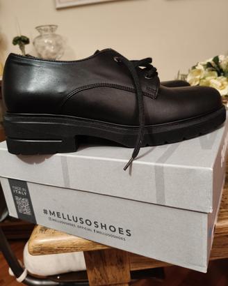 Scarpe Melluso pelle nera n. 39 nuove 