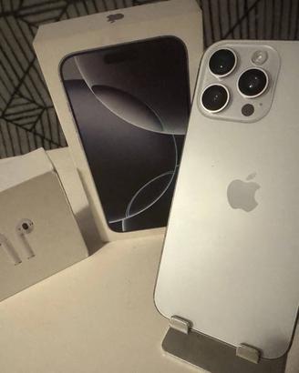 Iphone 16 Pro Max 256GB + Airpods 🎧📱