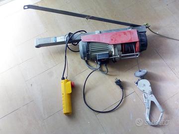 Montacarichi semiprofessionale