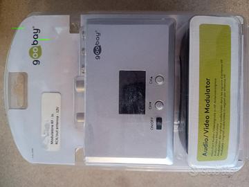 Modulatore audio/video RF - in RCA/out antenna