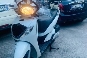 Honda Sh 125.