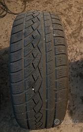 Gomma auto invernale