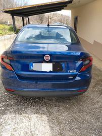 Fiat Tipo sedan 
