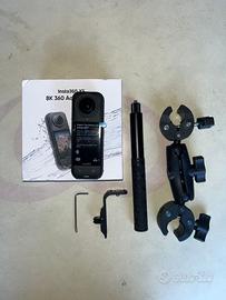 INSTA 360 X5 + PACK MOTO IN OMAGGIO