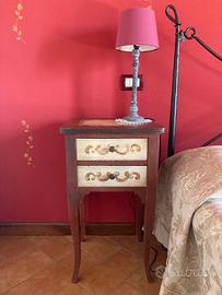 Coppia comodini stile provenzale