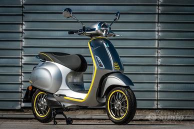Piaggio Vespa Primavera Elettrica - 2022