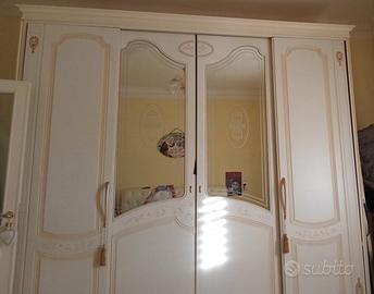 armadio 4 ante scorrevoli 