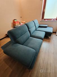 Divano transformer con penisola di grande misure