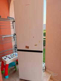 Frigorifero Combinato Hisense 304 lt