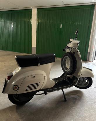 Vespa 50 special