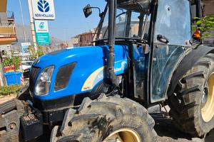 trattore gommato TN75A New Holland