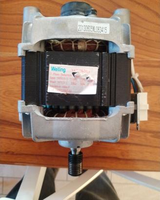 Motore lavatrice INDESIT INNEX mod. XWE91283 usato